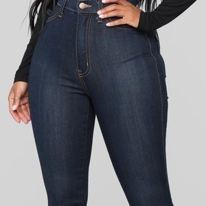 Never worn Classic High Waist Skinny Jeans